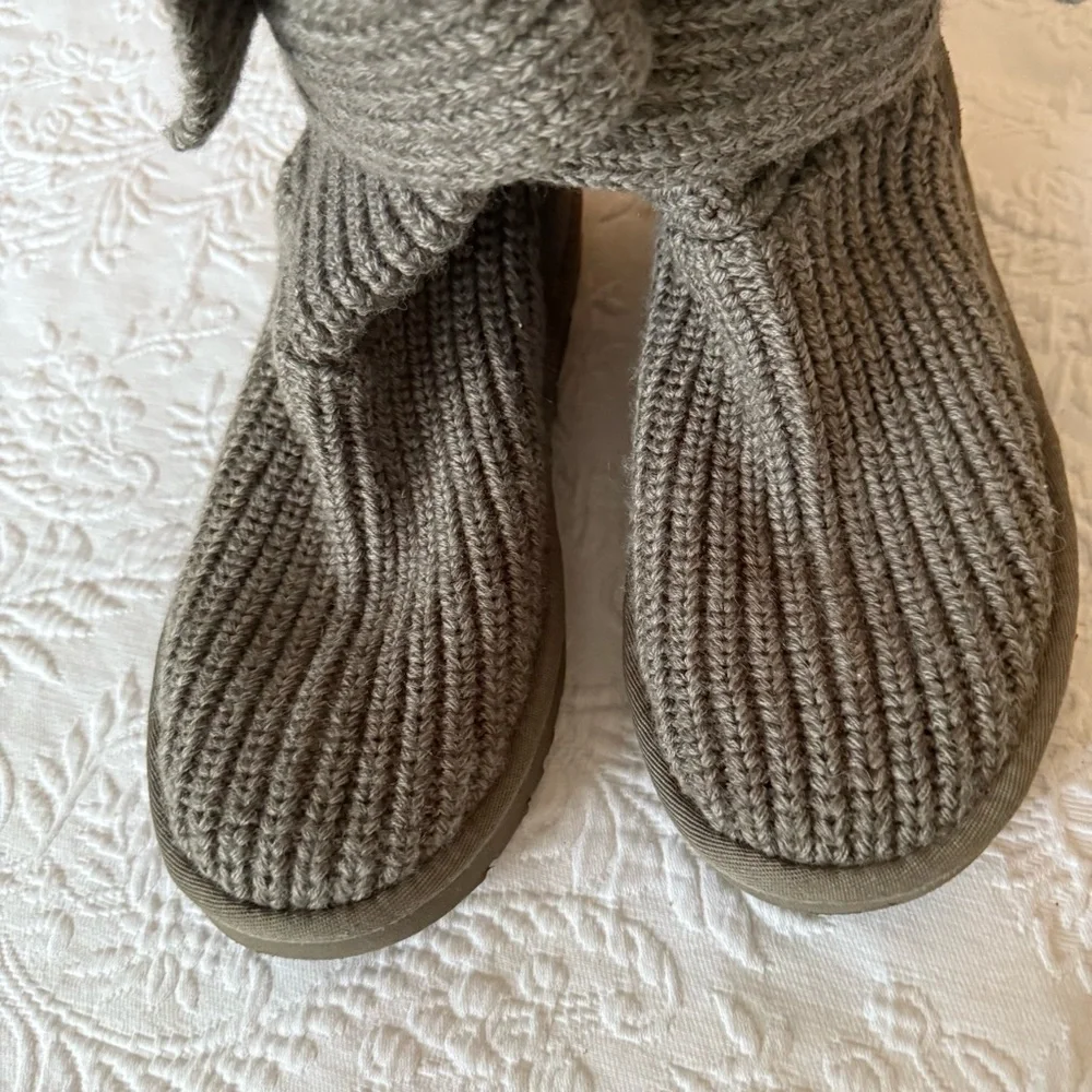 UGG Classic Cardy Knit Button Boot size 9